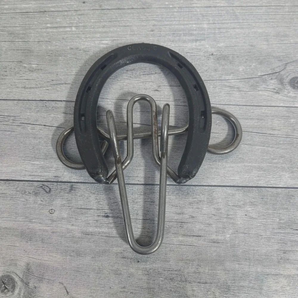 Vtg American Horseshoe Game Diamond Classic Keyhole Brain Teaser Western Decor